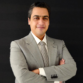 دکتر محمود ناظمیان،  فوق تخصص جراحی زیبایی