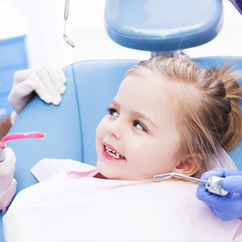 ‫ترس کودک از دندانپزشکی (1)‬‎
